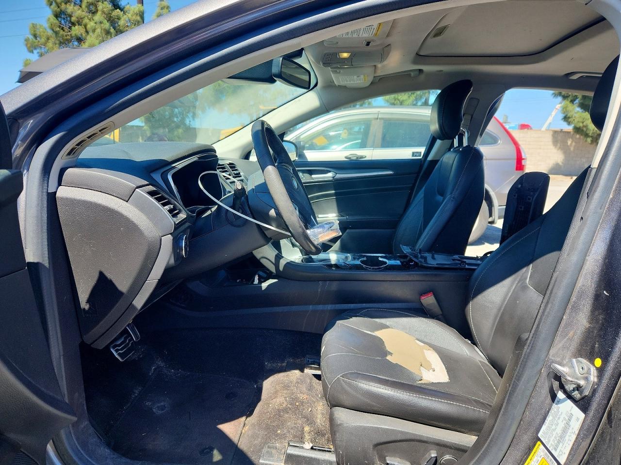Ford Fusion Titanium Phev