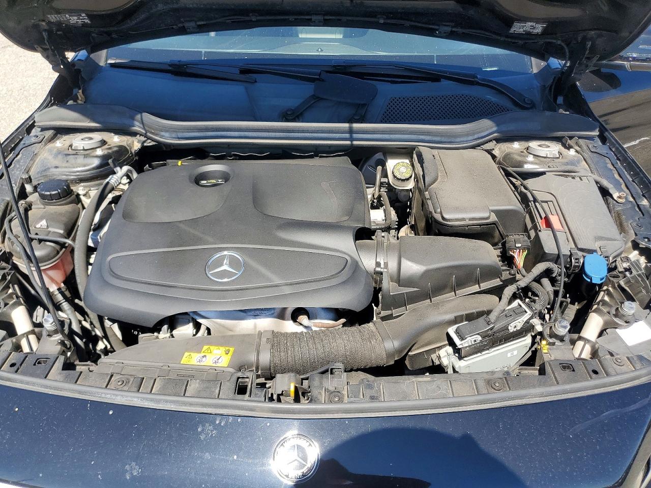Mercedes-Benz GLA 250