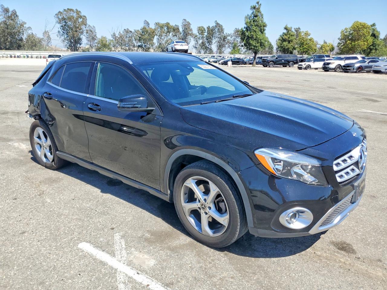 Mercedes-Benz GLA 250
