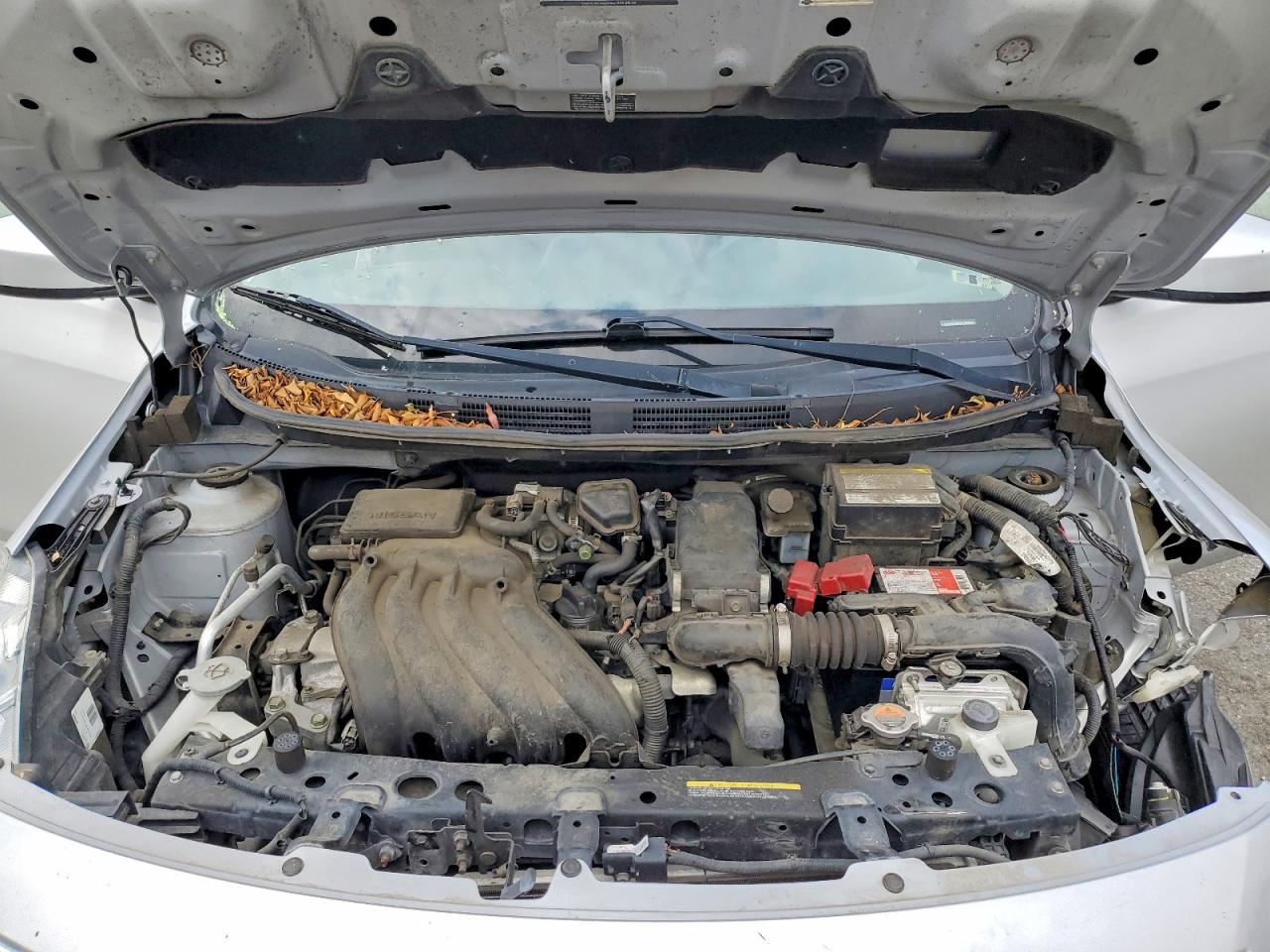 Nissan Versa 1.6 S Plus