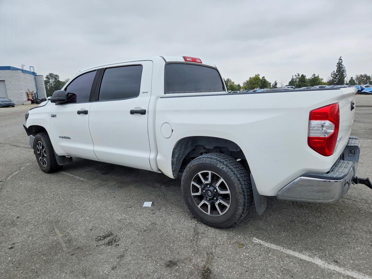 Toyota Tundra Sr5