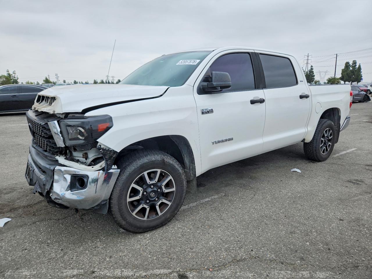 Salvage Toyota Tundra Image
