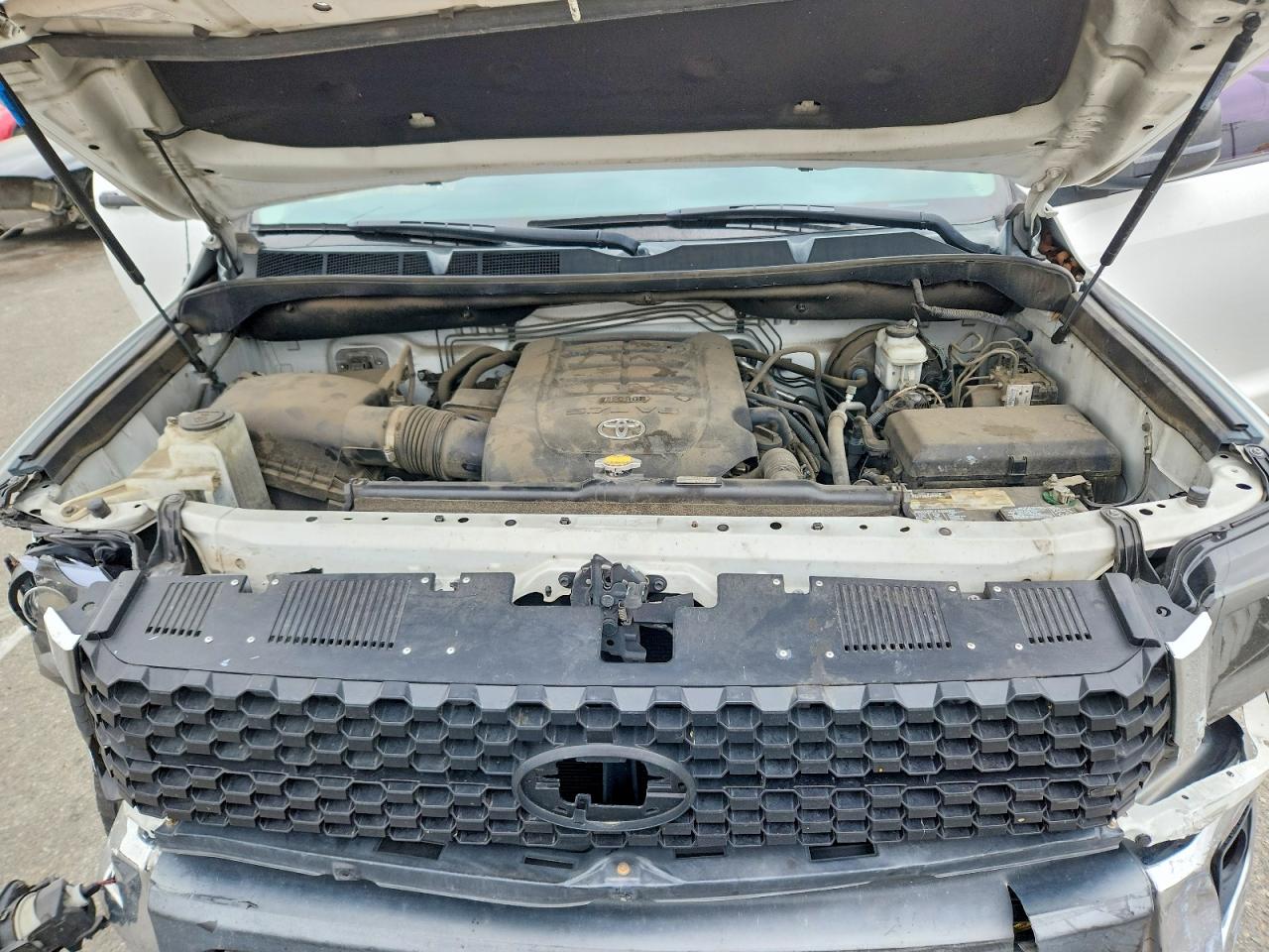 Toyota Tundra Sr5