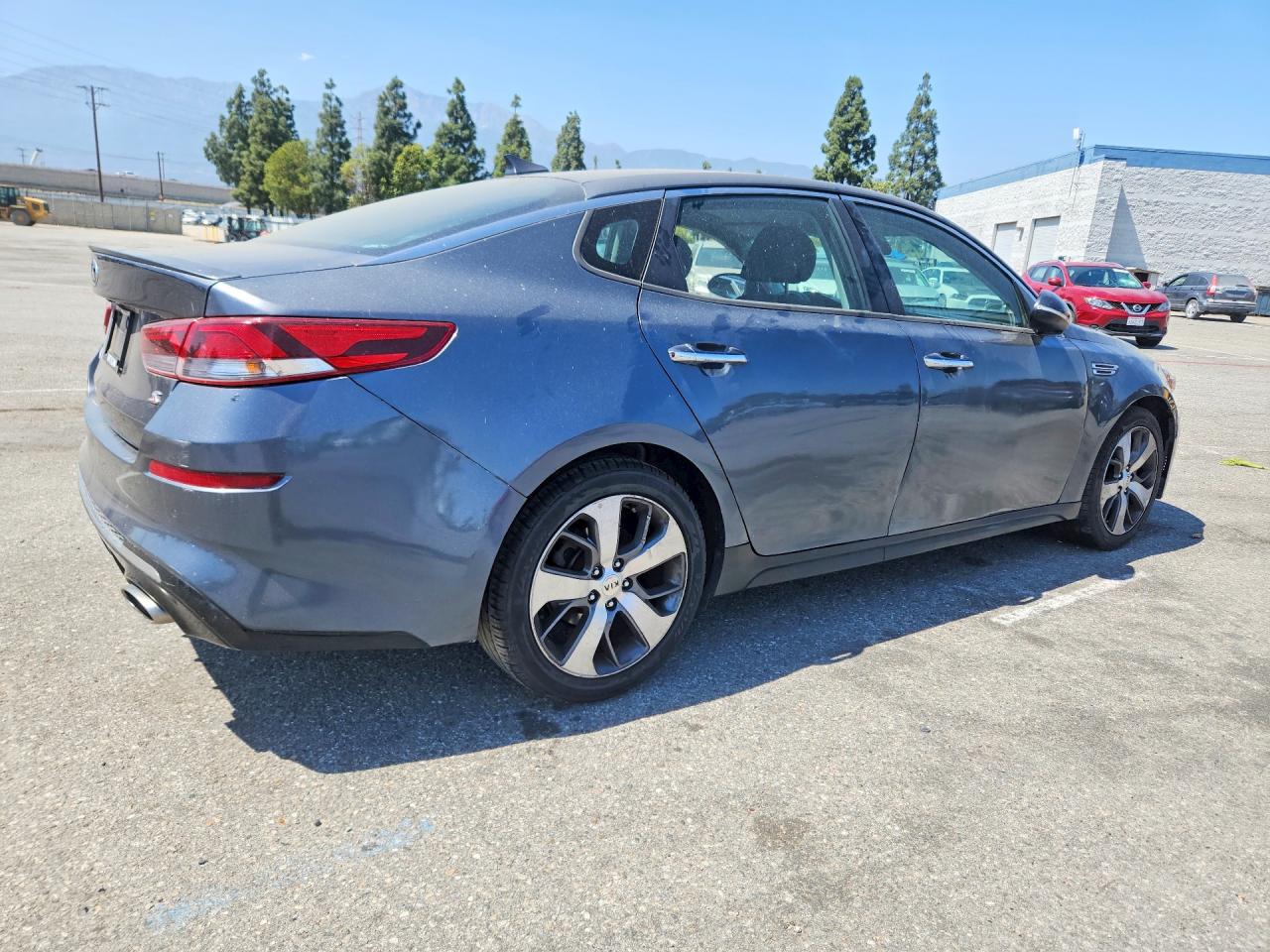 Kia Optima S
