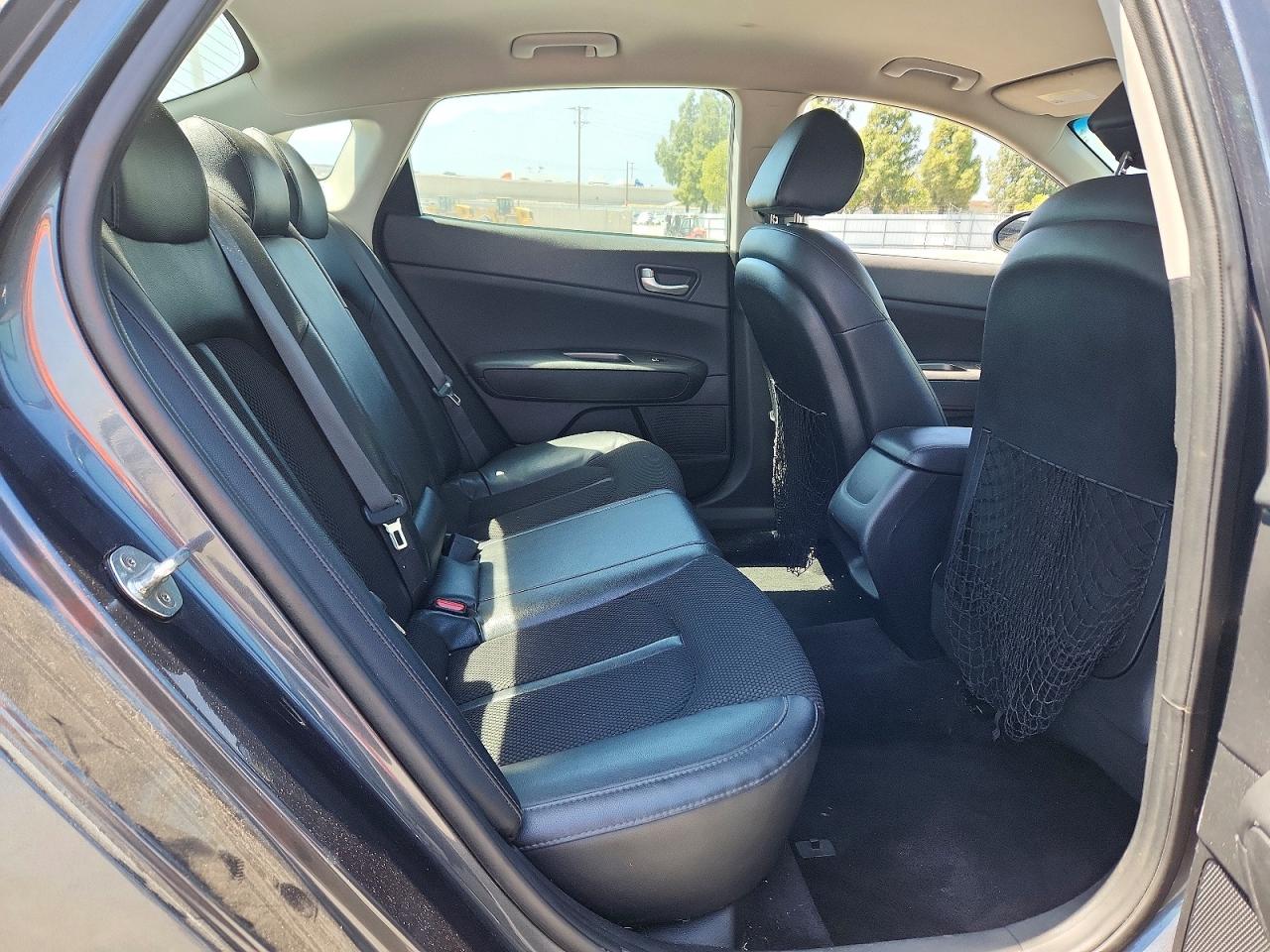 Kia Optima S