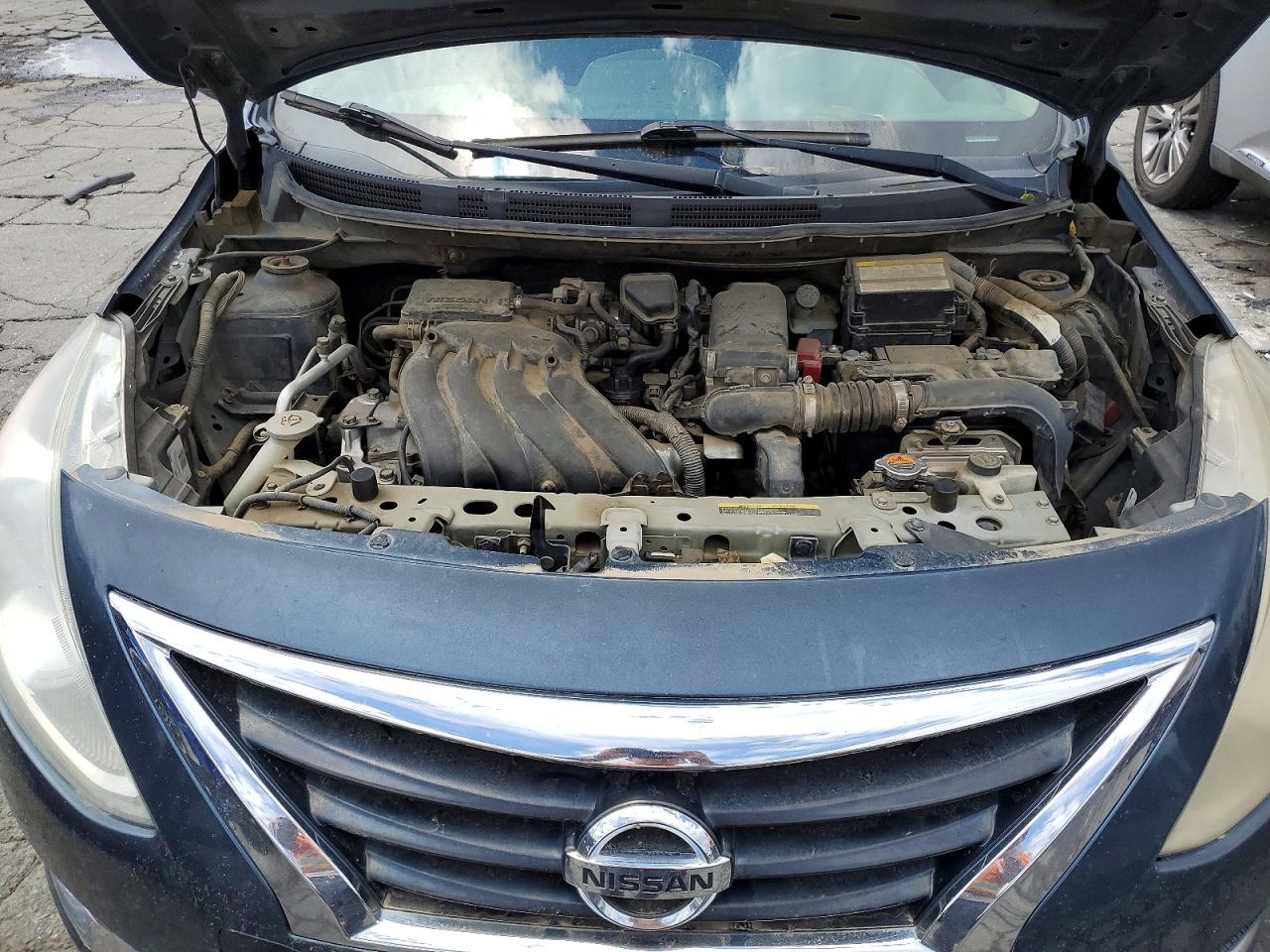Nissan Versa 1.6 Sl