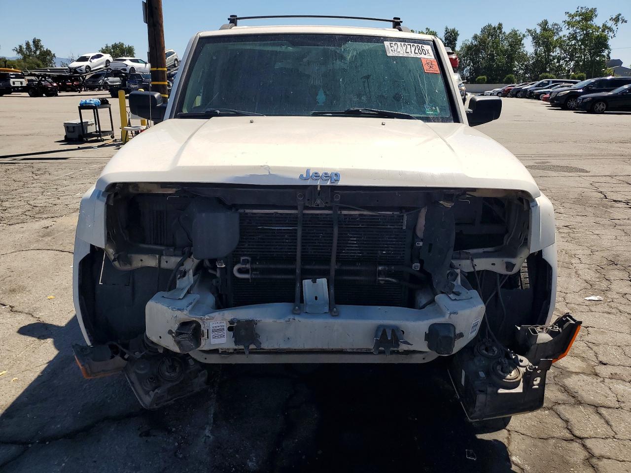 Jeep Commander