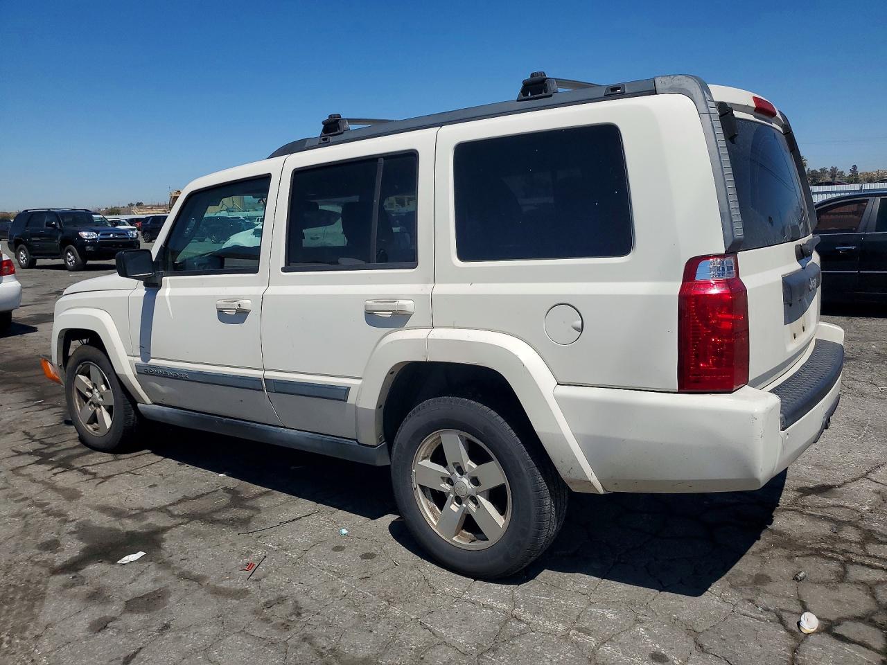 Jeep Commander