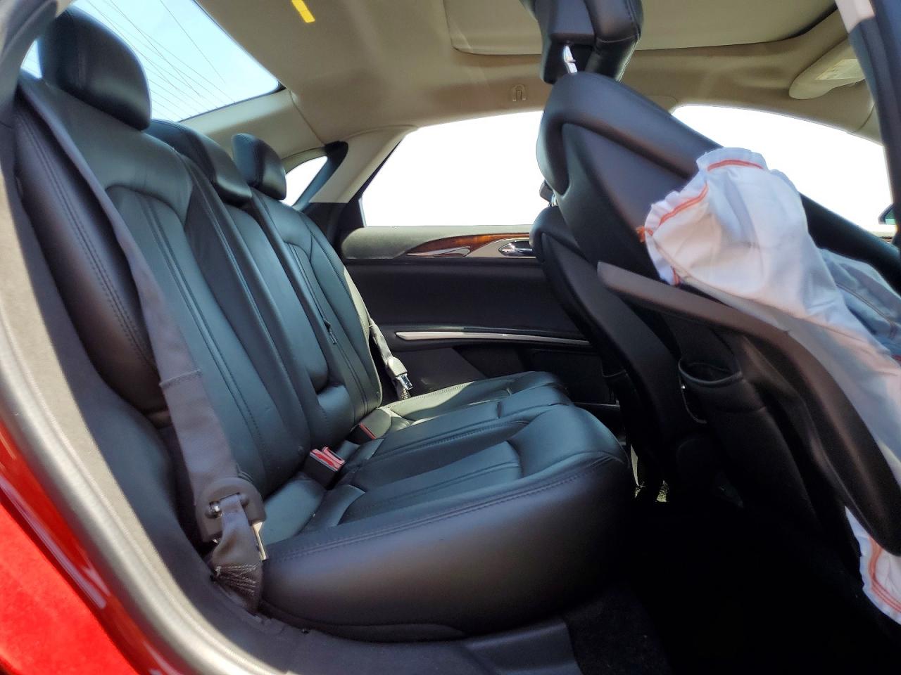 Lincoln MKZ