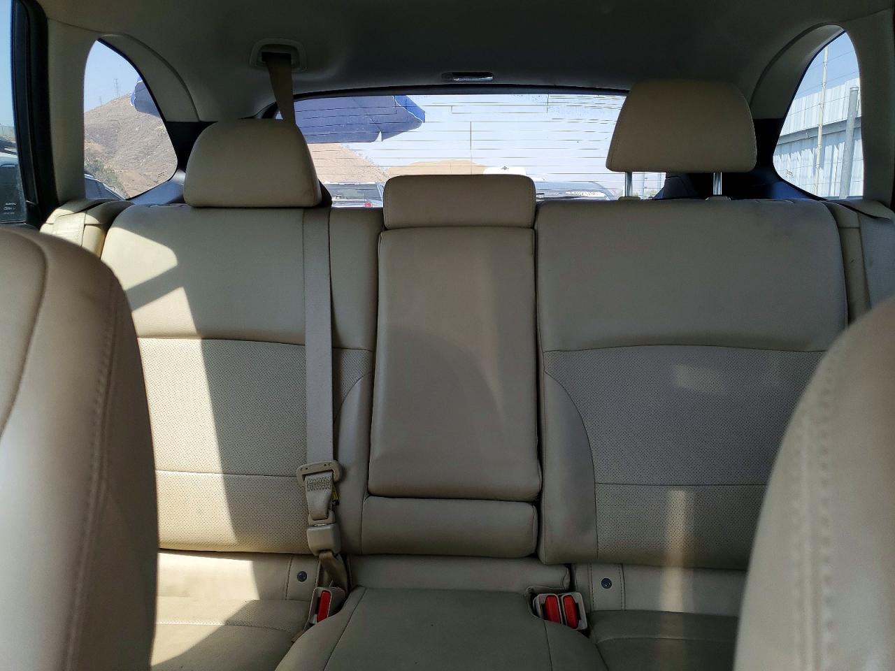 Subaru Outback 3.6r Limited