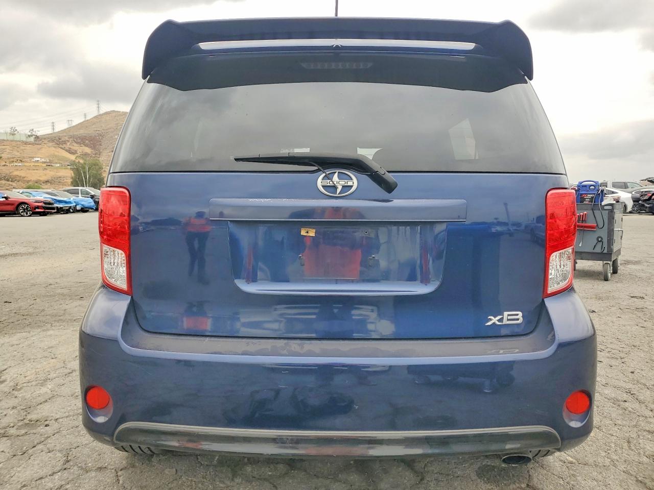 Scion xB Base
