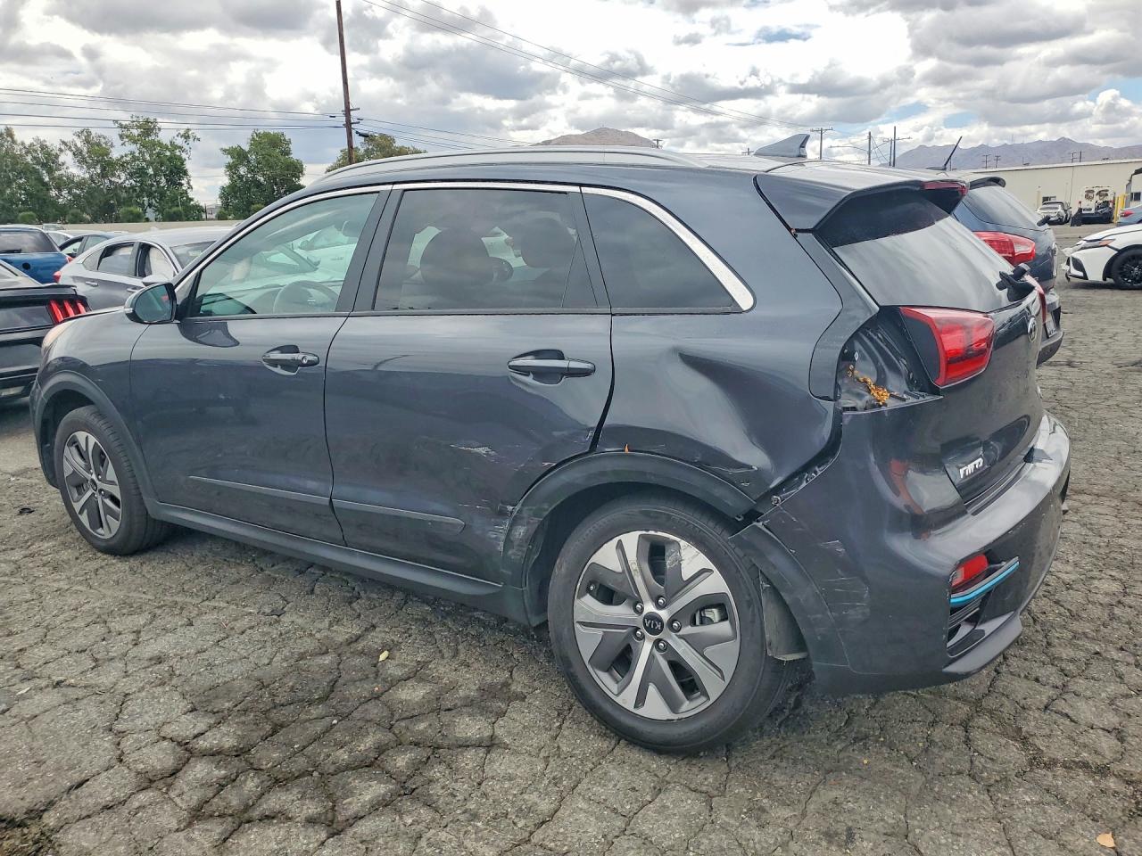 Kia Niro Ex