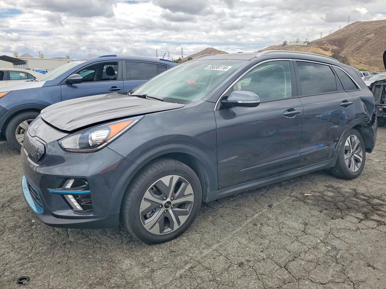 Salvage Kia Niro Image