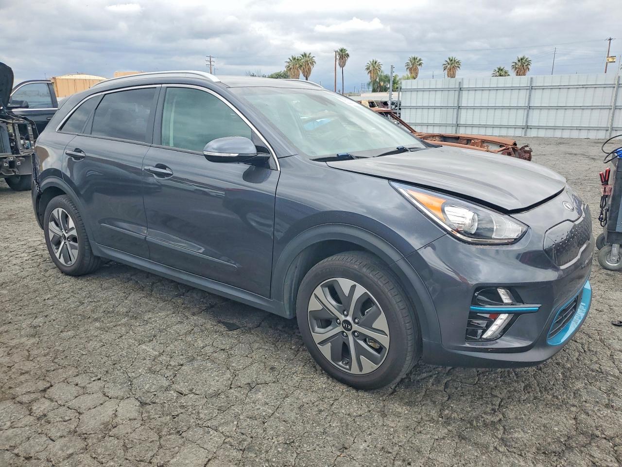Kia Niro Ex