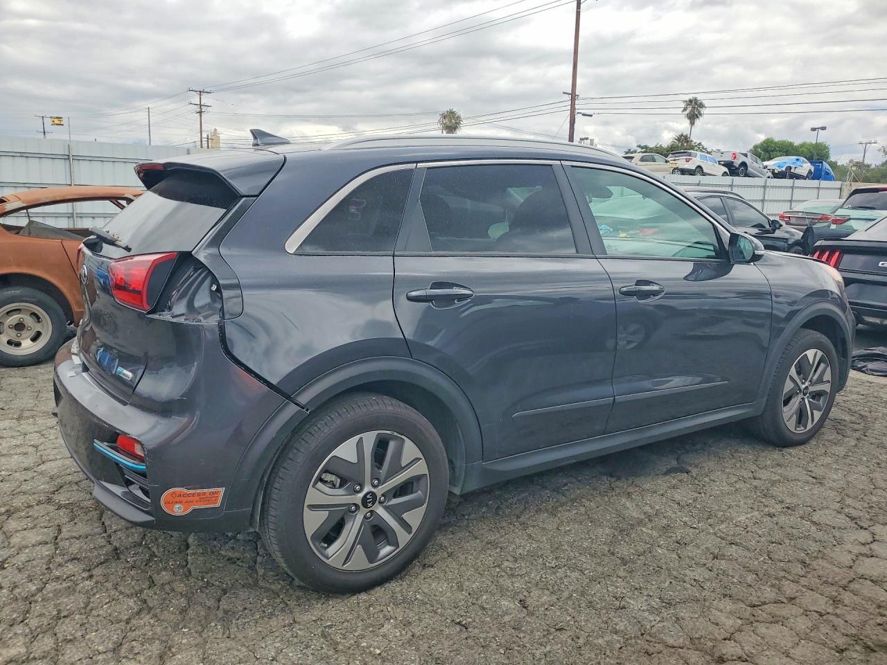 Kia Niro Ex
