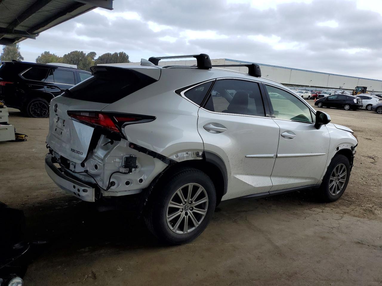 Lexus NX 300