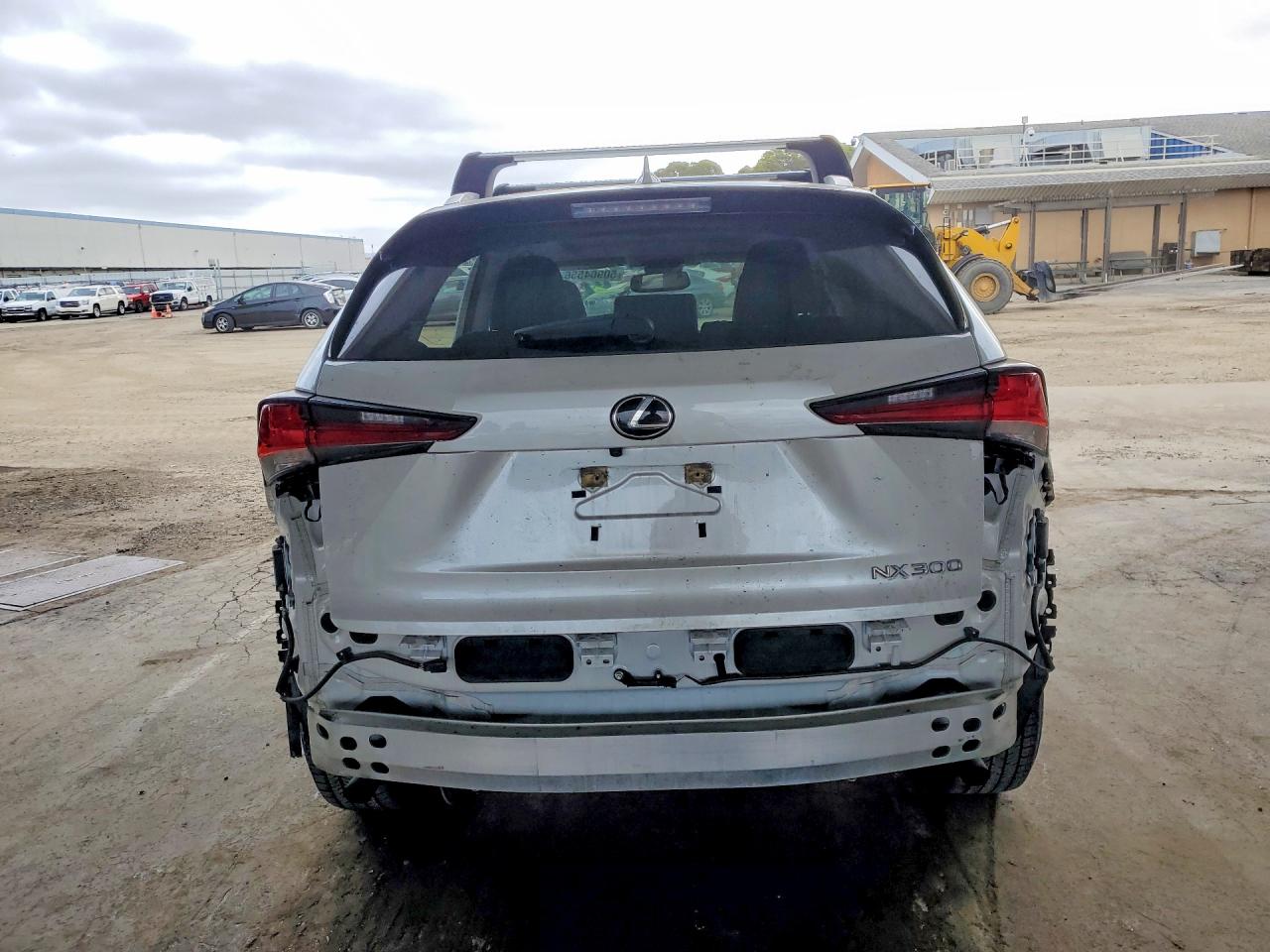 Lexus NX 300