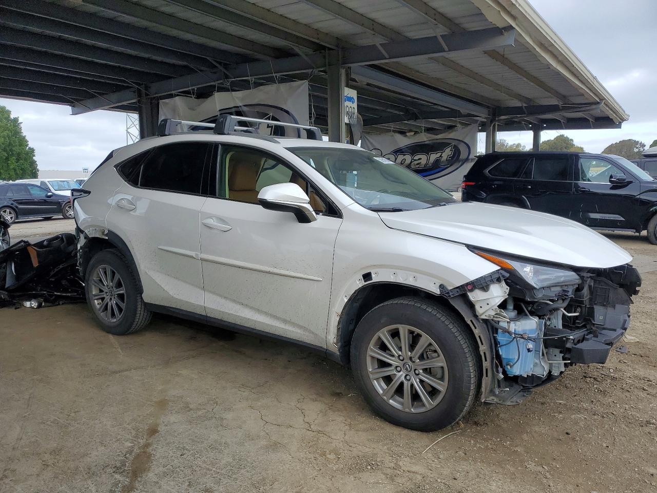 Lexus NX 300