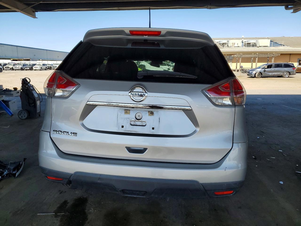 Nissan Rogue S