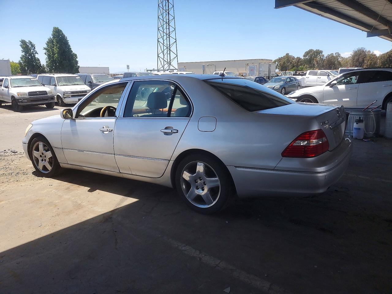 Lexus LS 430