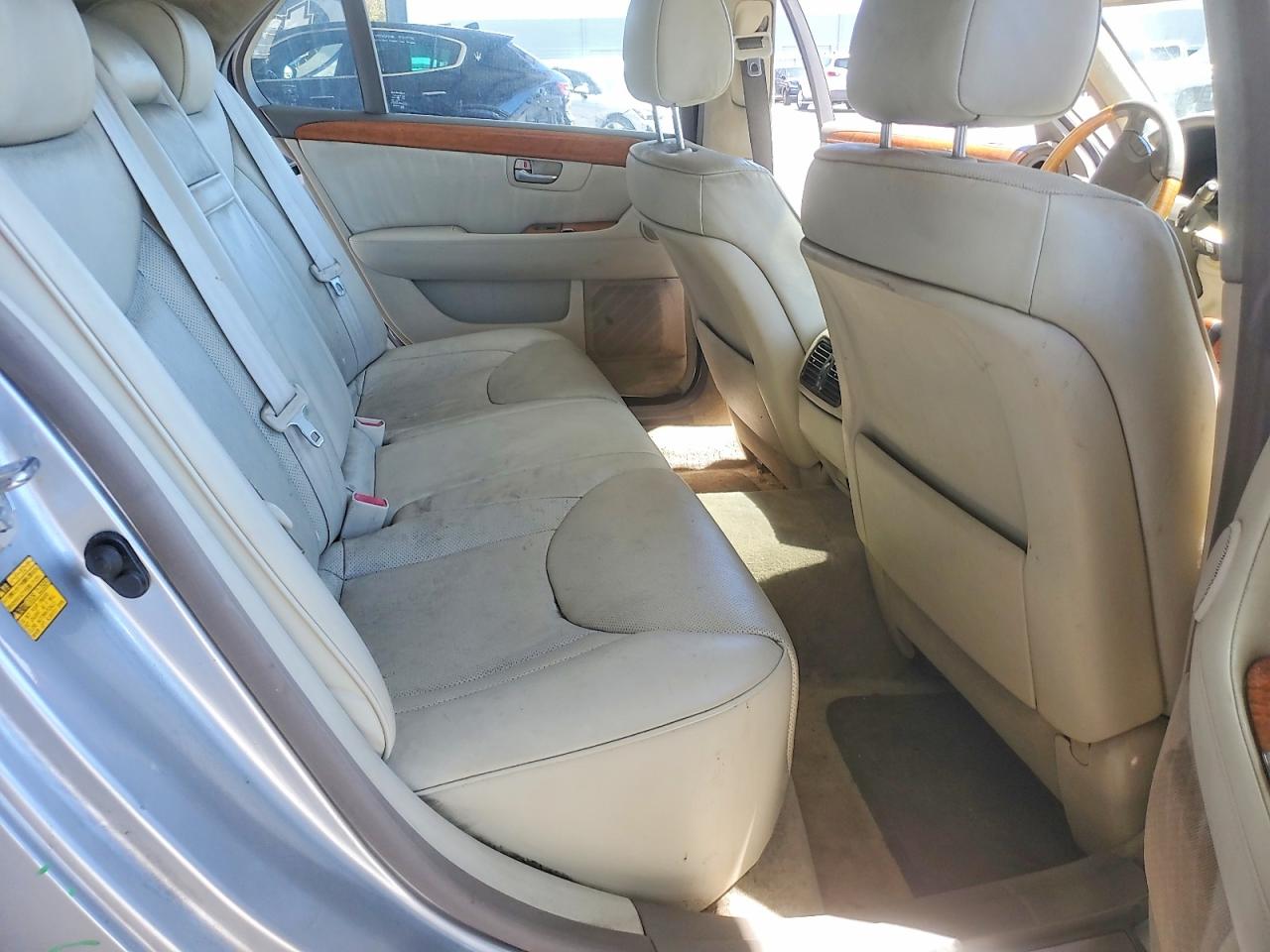 Lexus LS 430