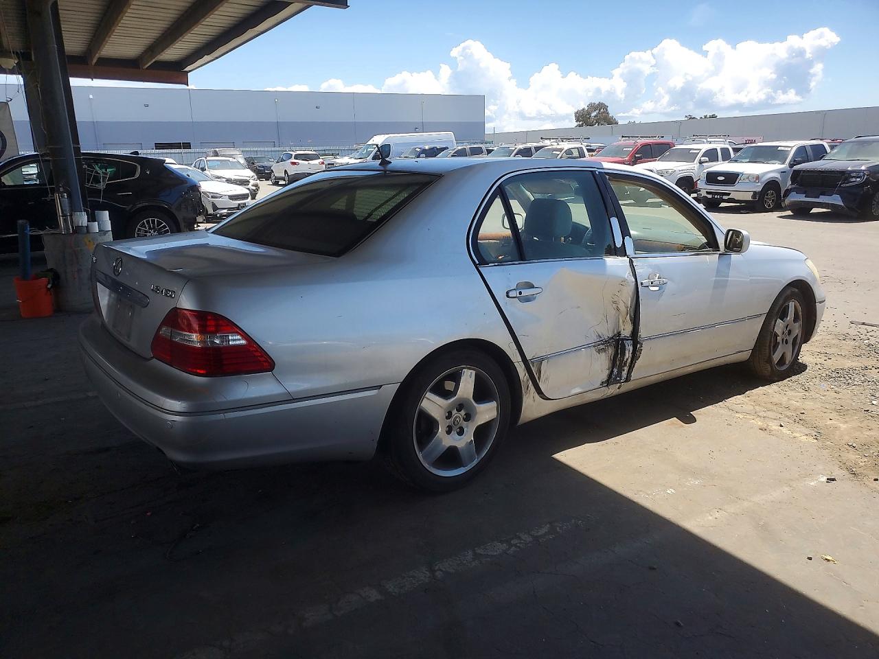 Lexus LS 430