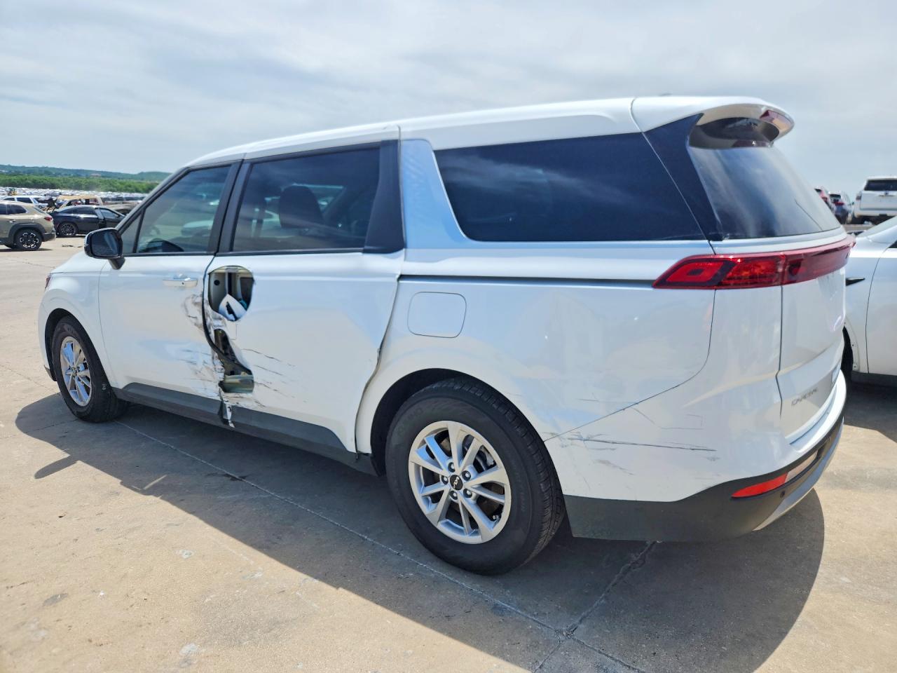 Kia Carnival Lx