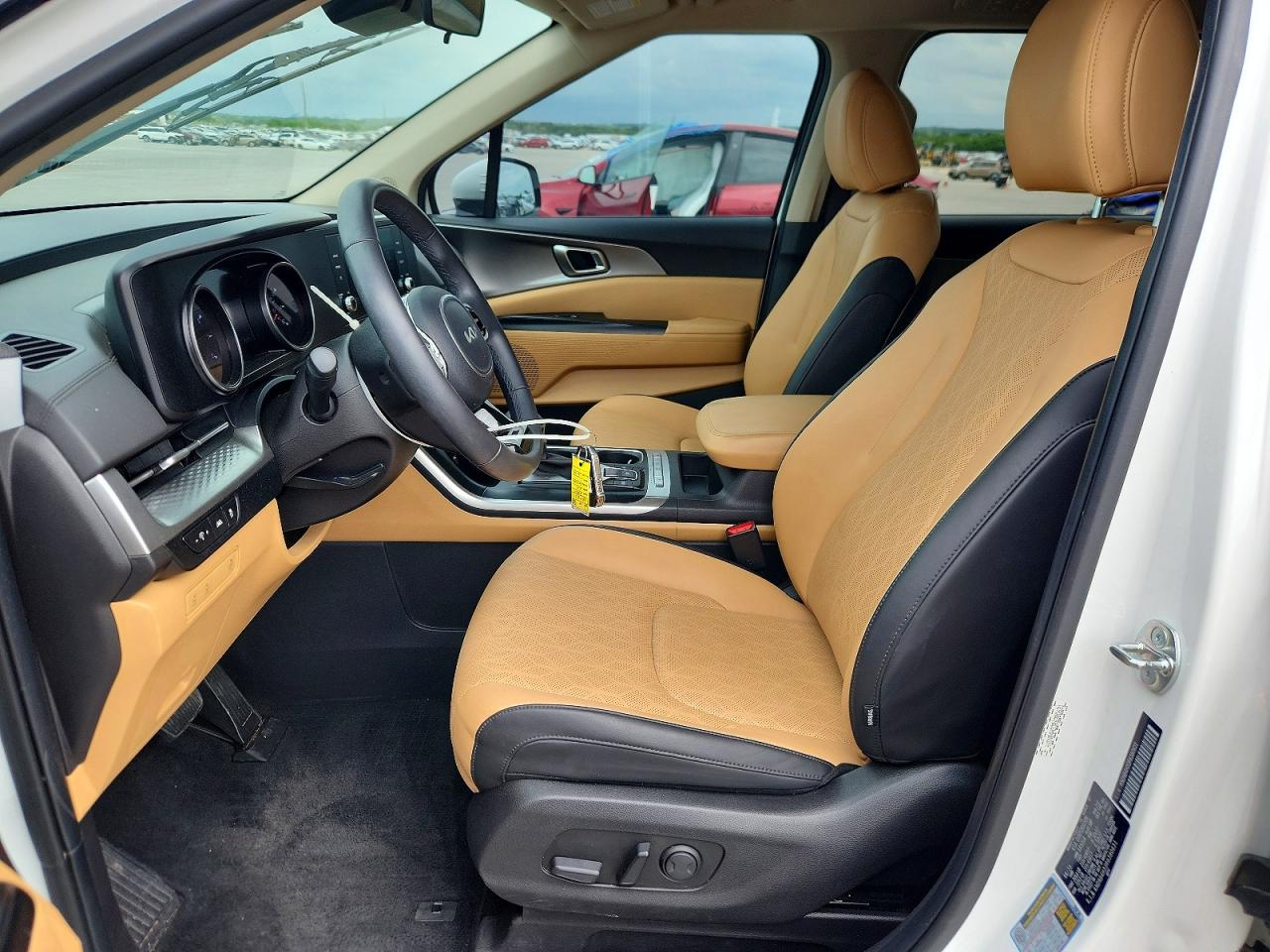 Kia Carnival Lx