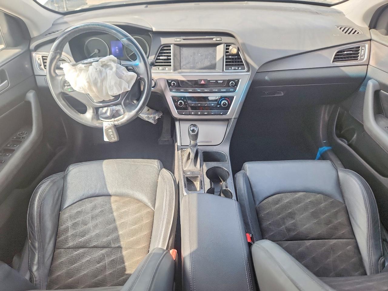 Hyundai SONATA Sport