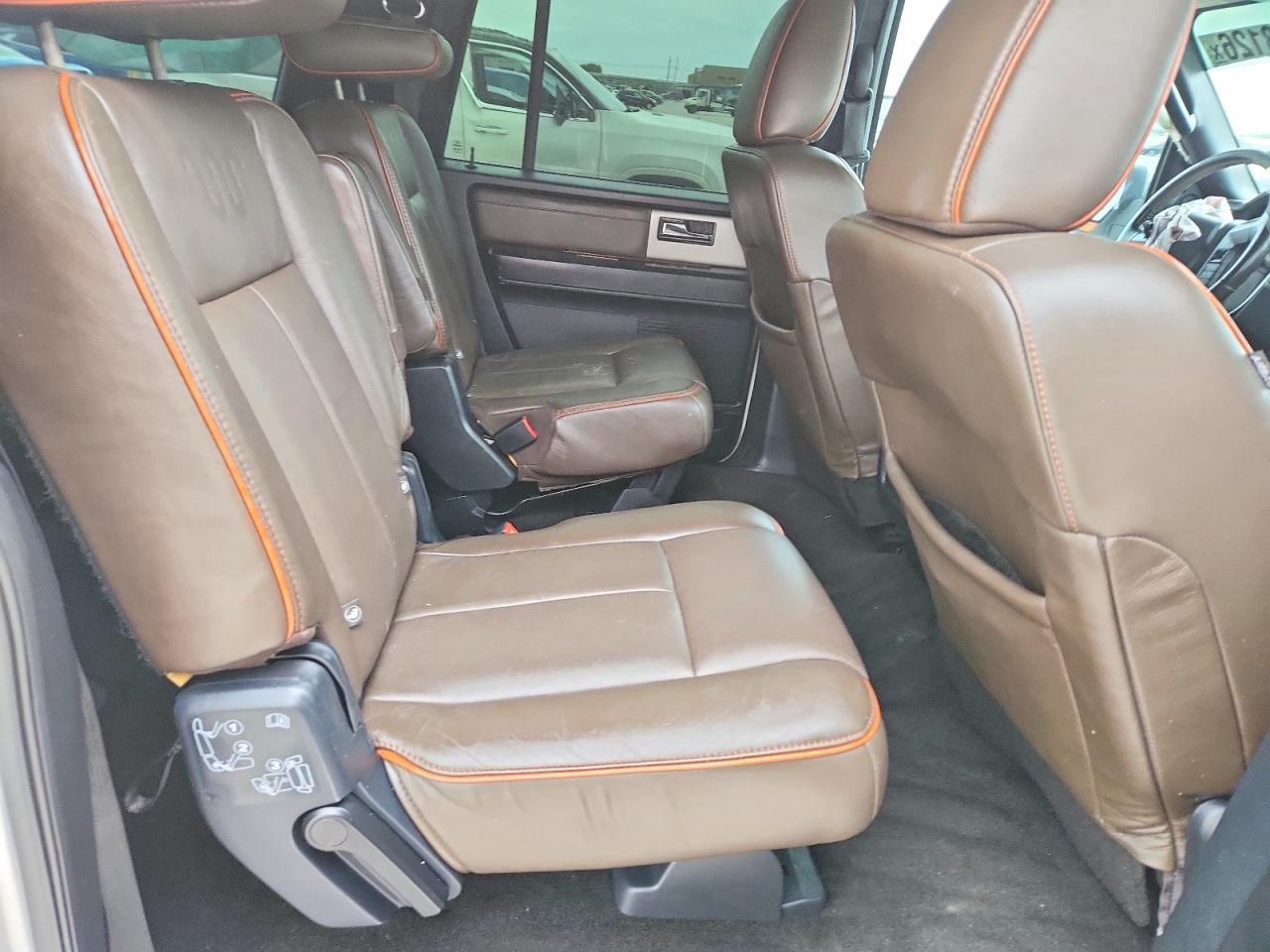 Ford Expedition El Xlt