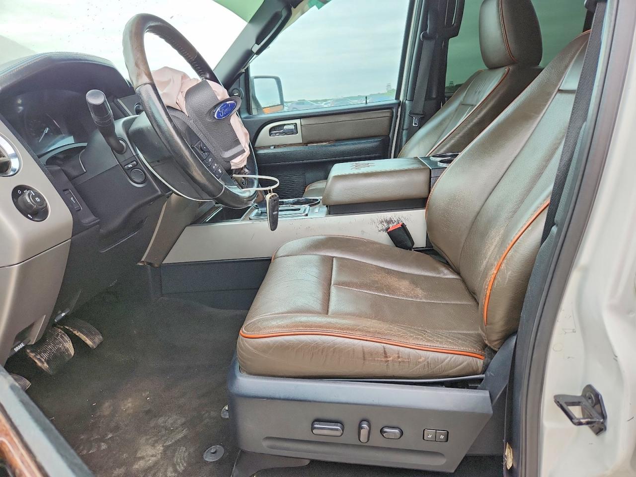 Ford Expedition El Xlt