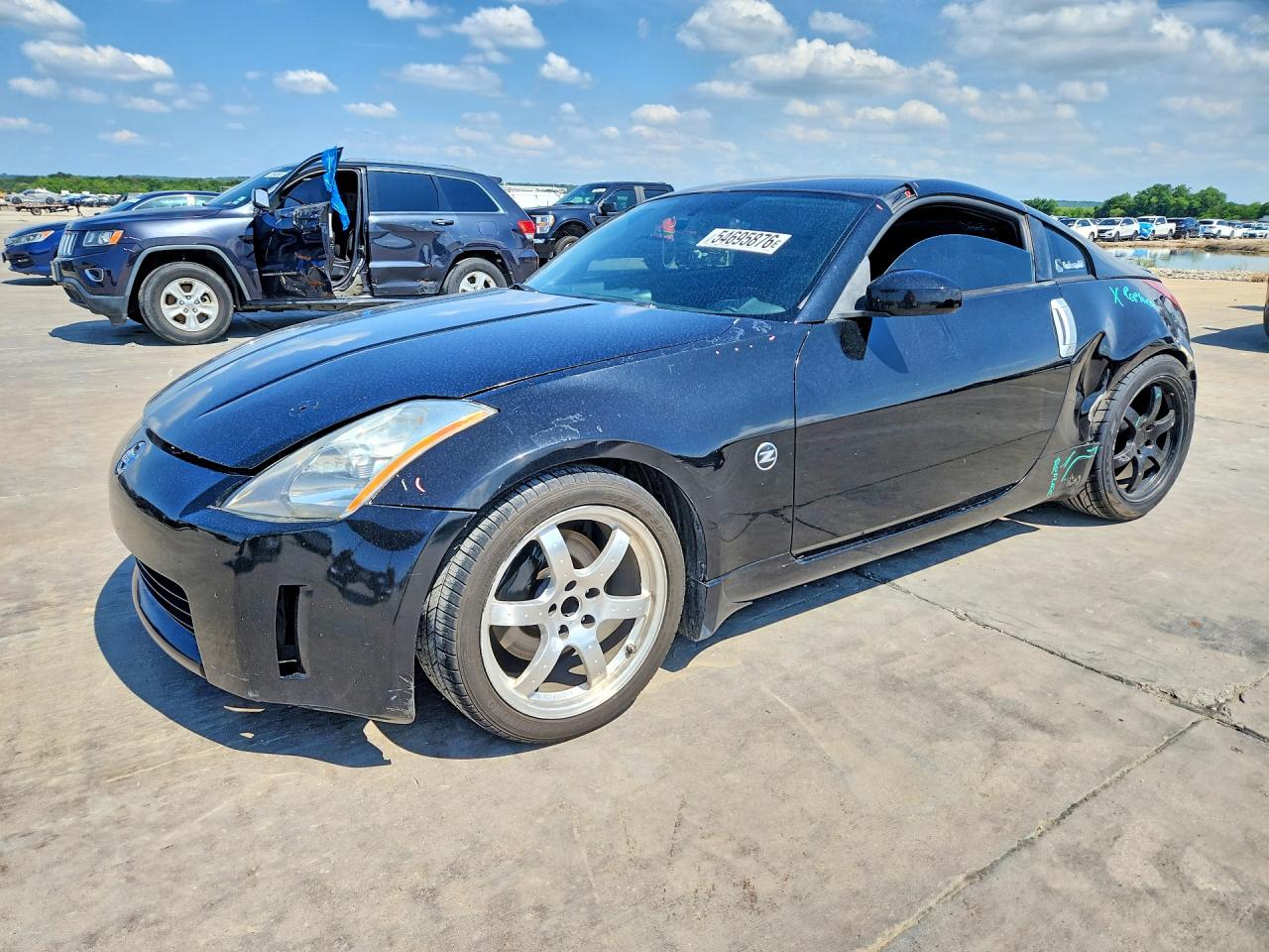 Salvage Nissan 350Z Image
