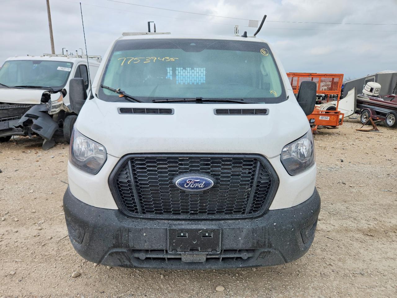 Ford Transit T-150