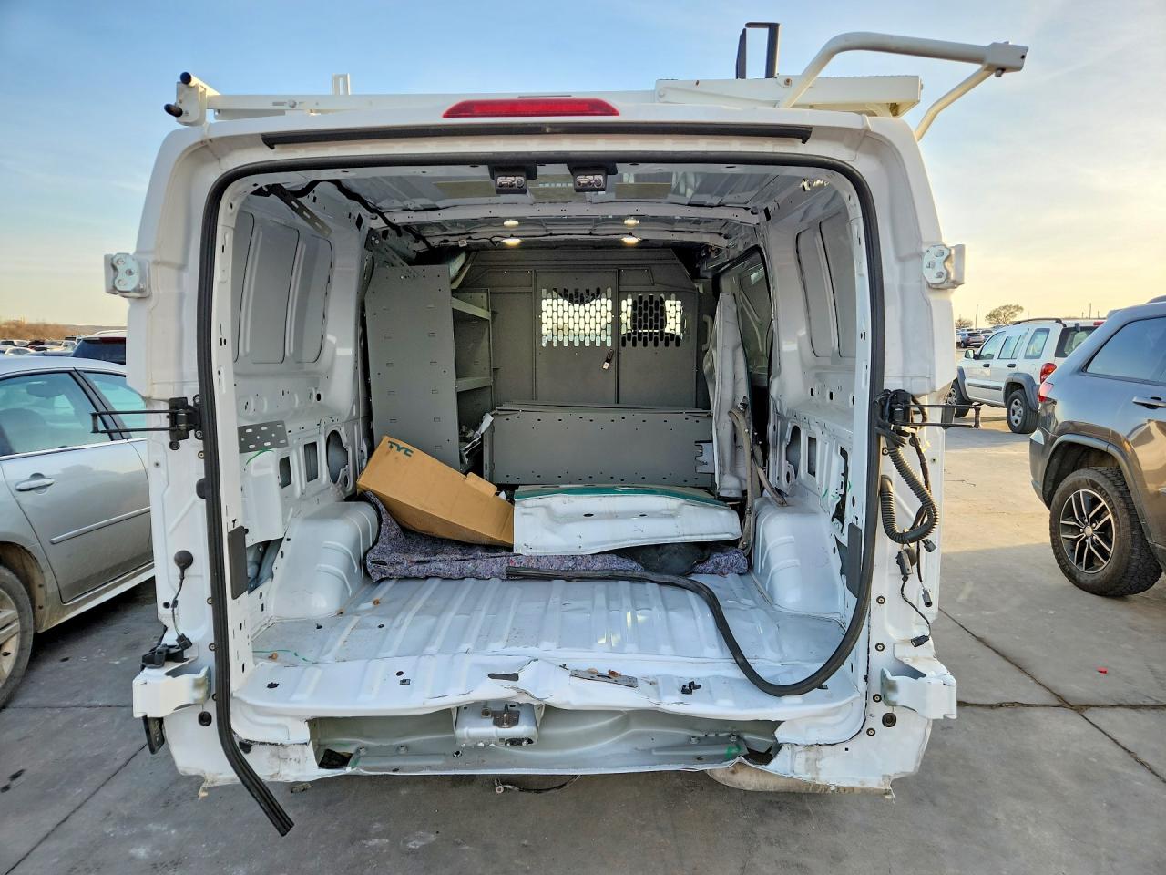 Ford Transit T-150