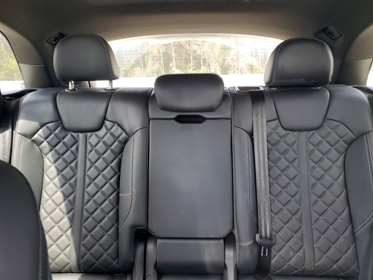 Audi Sq Premium Plus