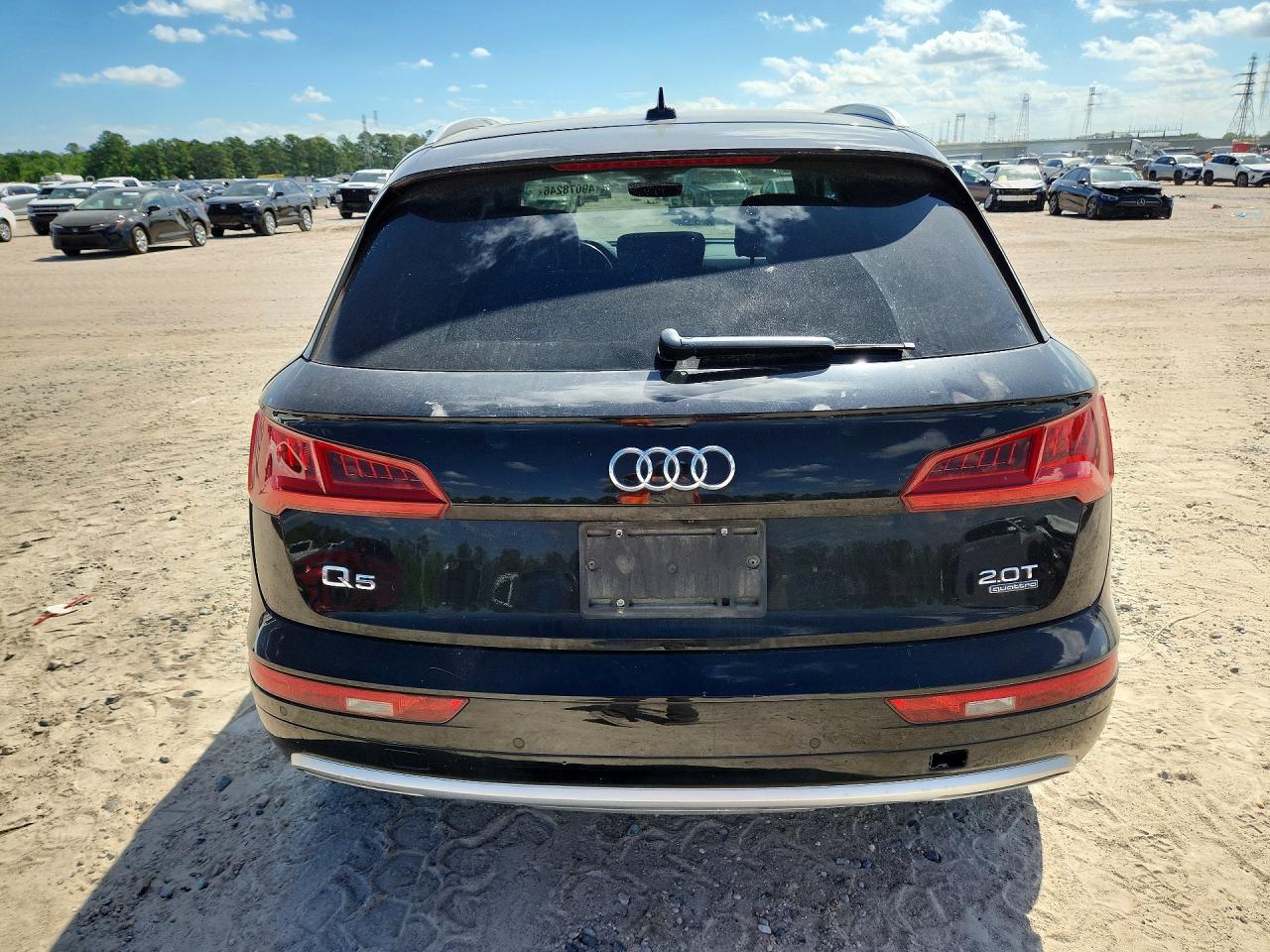 Audi Q5 Premium Plus