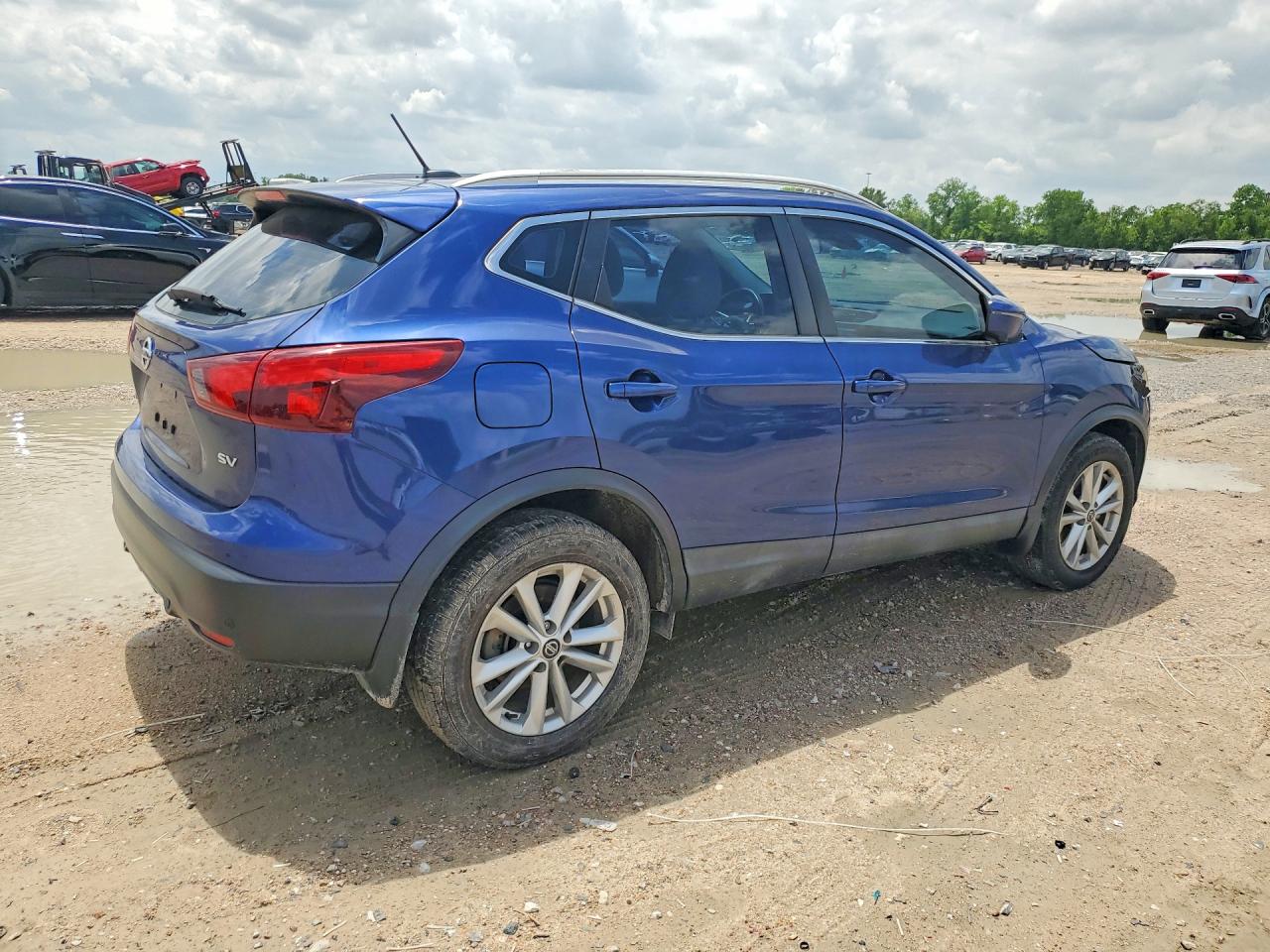 Nissan Rogue Sv