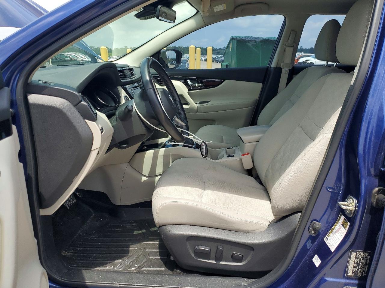Nissan Rogue Sv