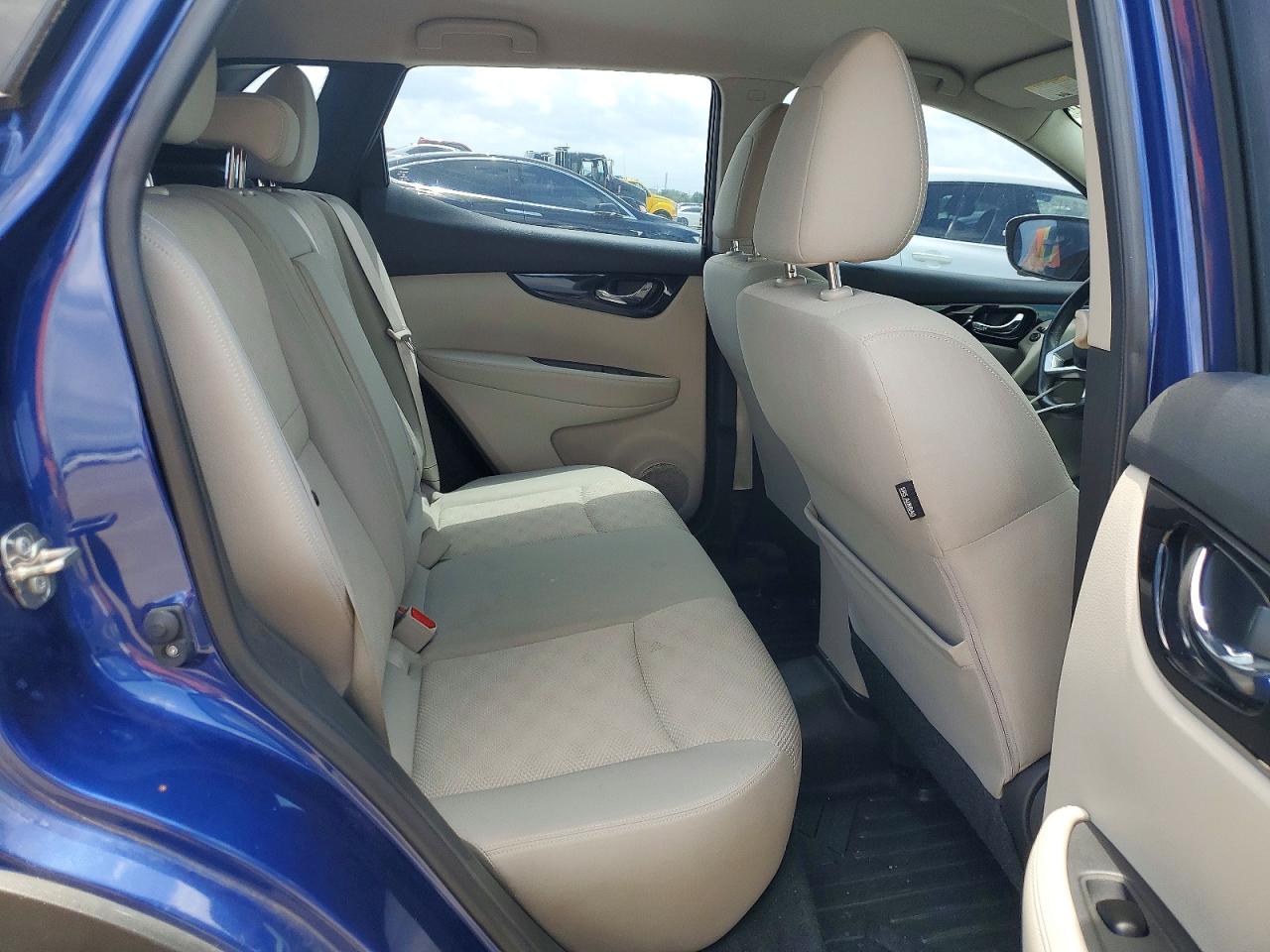 Nissan Rogue Sv