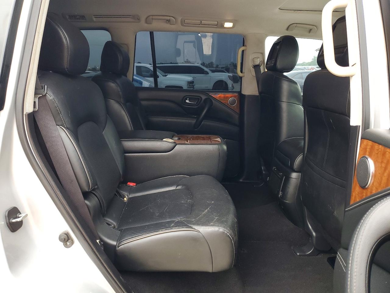 INFINITI Qx Luxe