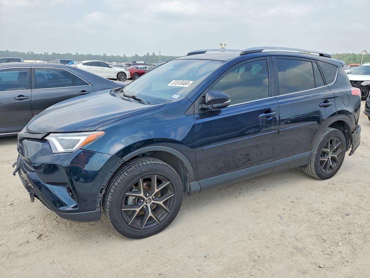 Salvage Toyota RAV4 Image