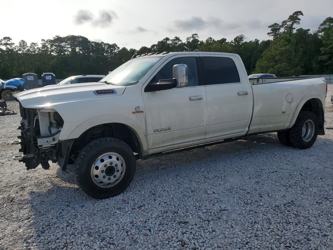 Salvage Ram 3500 Image