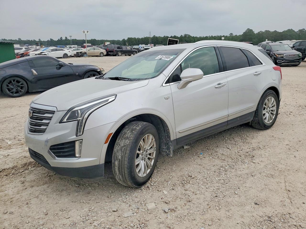 Salvage Cadillac XT5 Image