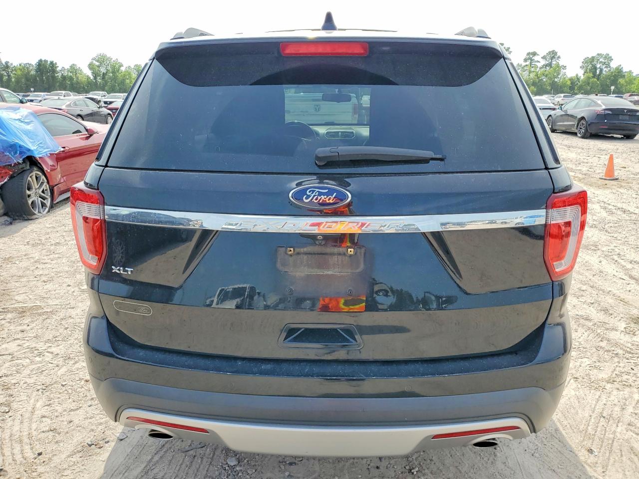Ford Explorer Xlt