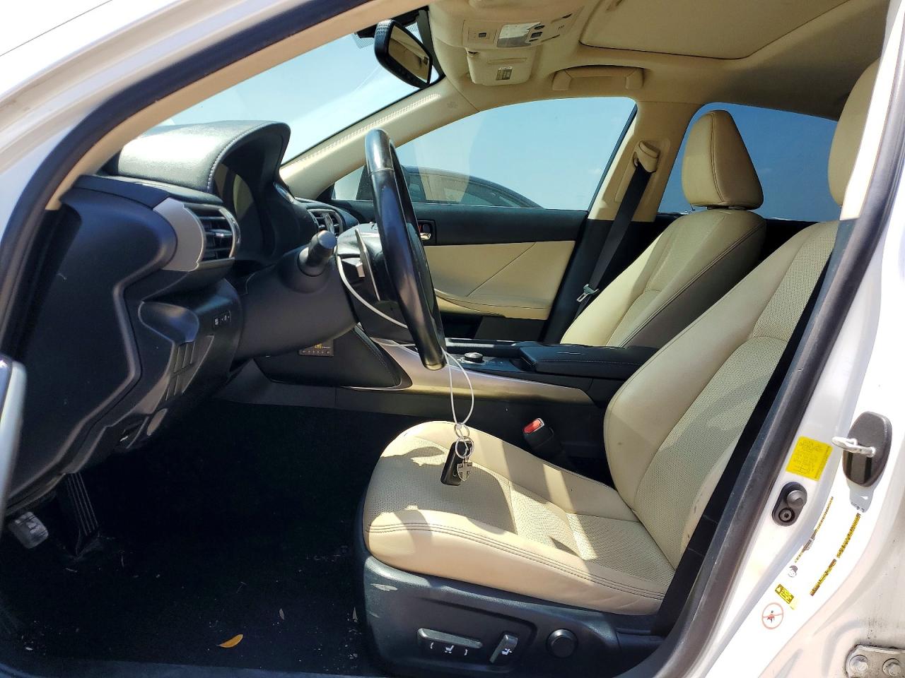 Lexus Is 200t