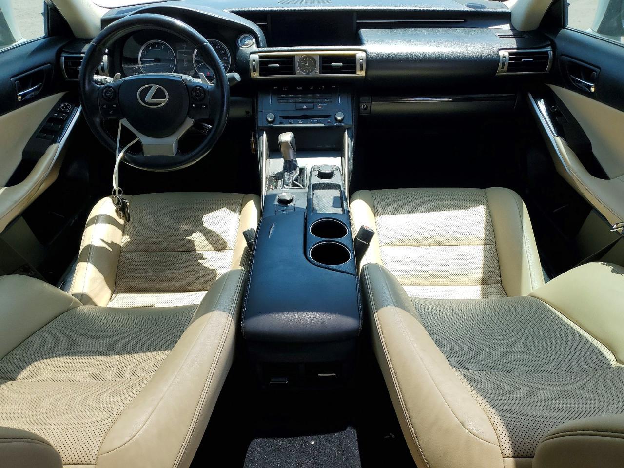 Lexus Is 200t