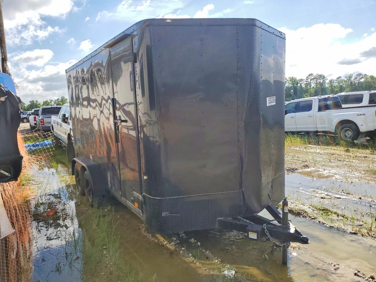 Salvage Cargo Craft Enclosed C Image