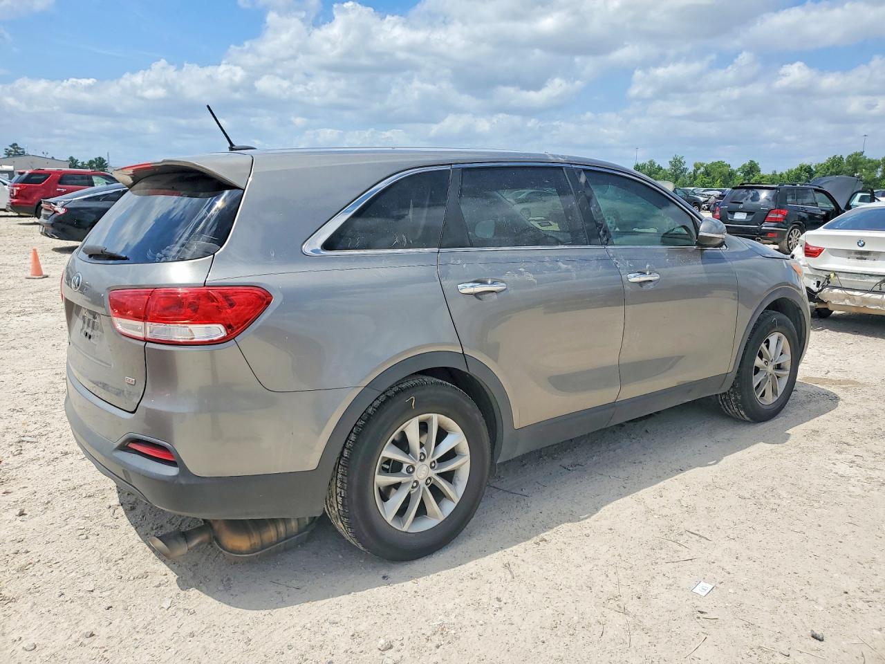 Kia Sorento L