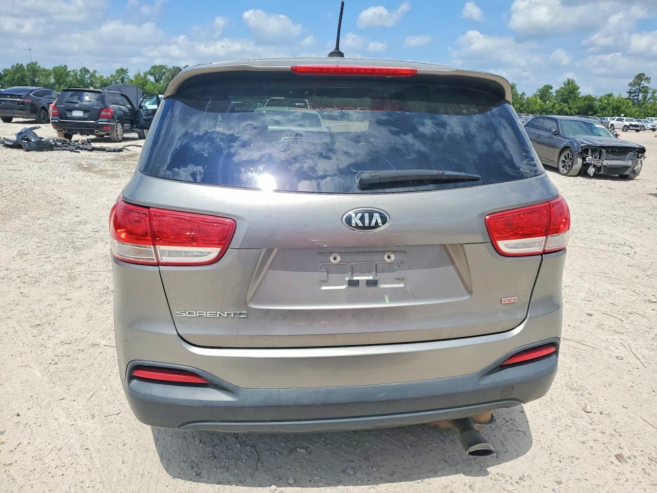 Kia Sorento L