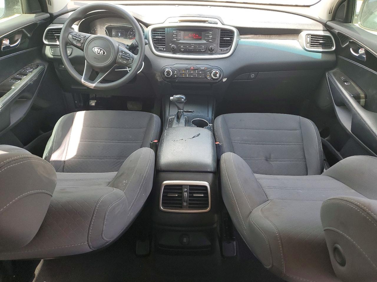Kia Sorento L